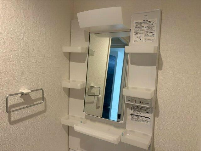同棟別室