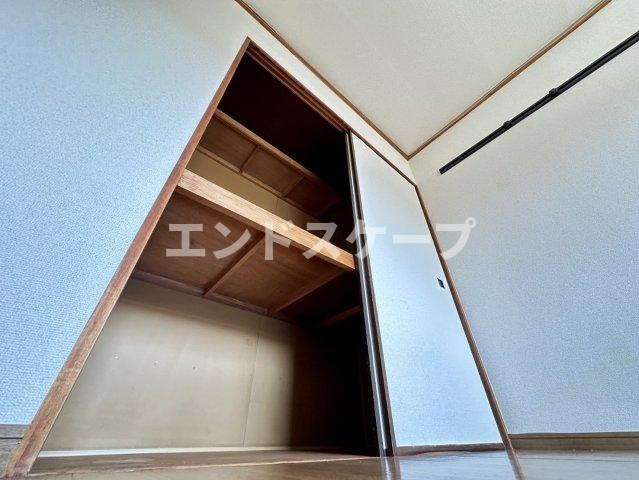 ユーカリハイツＣ棟の収納|高崎、前橋のお部屋探しはエンドスケープまで！お客様の理想お聞かせ下さい♪