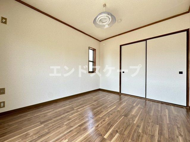 ユーカリハイツＣ棟の洋室|高崎、前橋のお部屋探しはエンドスケープまで！お客様の理想お聞かせ下さい♪