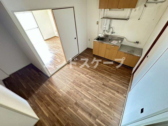 ユーカリハイツＣ棟の居間・リビング|高崎、前橋のお部屋探しはエンドスケープまで！お客様の理想お聞かせ下さい♪
