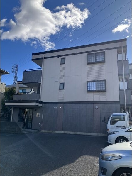 シンシャルムの駐車場