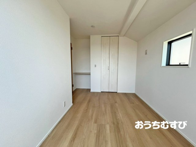 名古屋市名東区神里290②(全2棟)の洋室