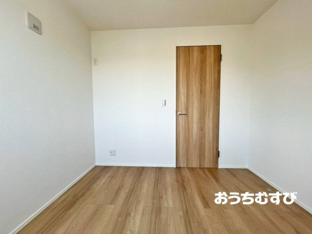名古屋市名東区神里290②(全2棟)の洋室