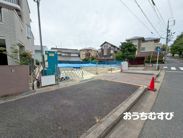 名古屋市名東区神里290②(全2棟)の前面道路含む現地写真