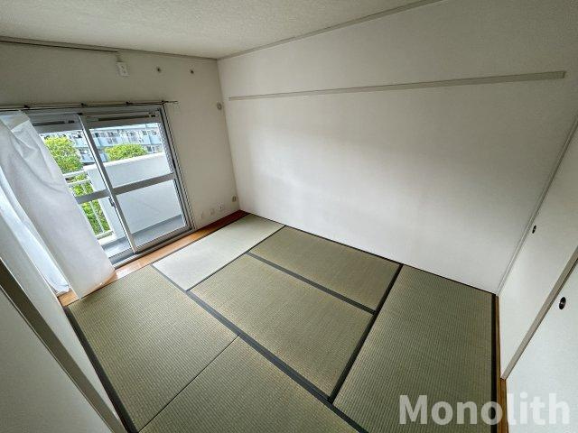泉北城山台２丁6号棟の和室