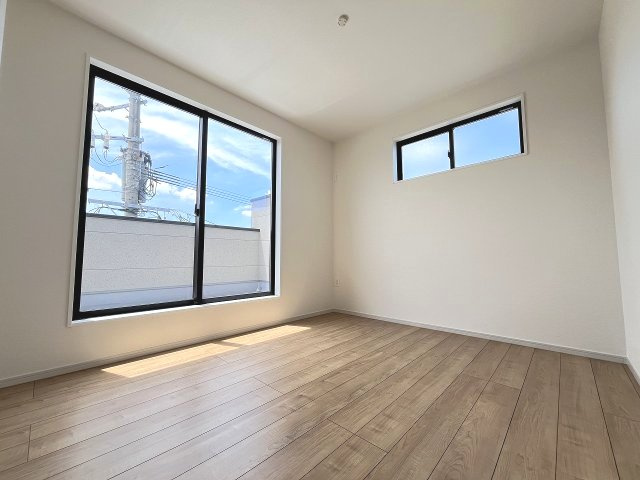 【子供部屋】 | 福岡市西区小戸3丁目7期　1号棟（全3棟）【仲介手数料無料・0円】 | 施工例。施工例は完成時と異なる場合があります。