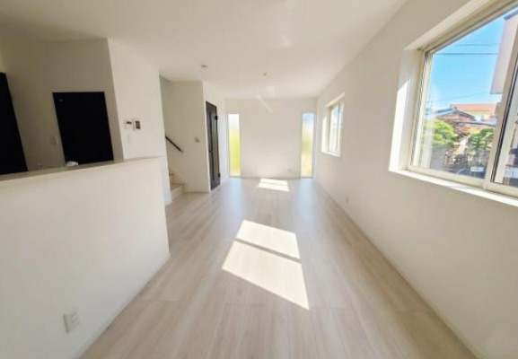 千葉市稲毛区六方町　中古戸建