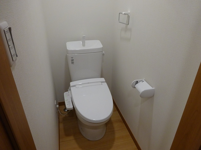 【トイレ】ソレイユパルク14番館 