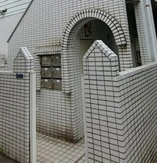 新宿区余丁町のアパートの画像