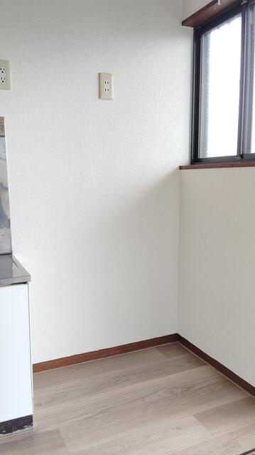 冷蔵庫置き場