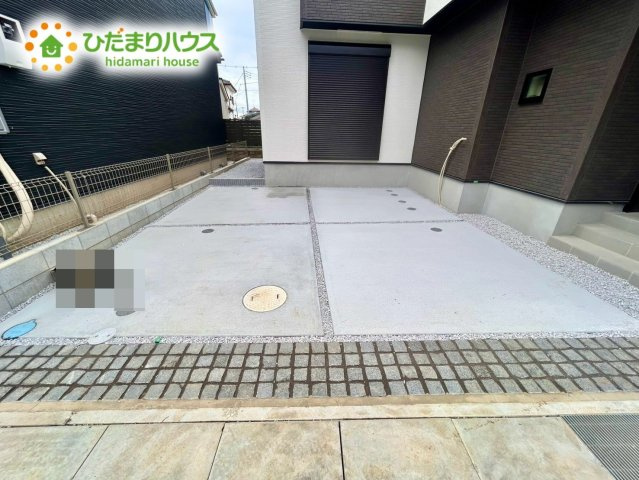 上尾市平方3期　新築戸建　グラファーレ04の駐車場