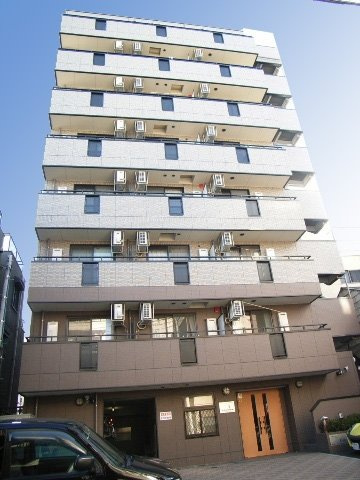 エーデルワイス本所の外観