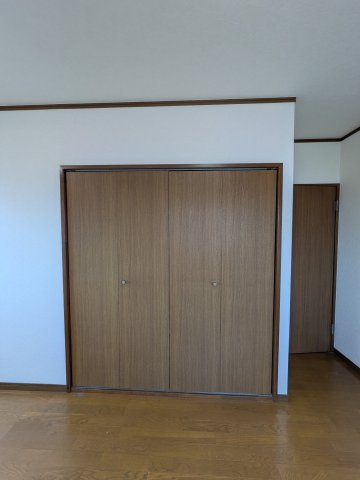 レーベンシュロス生田の収納