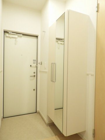 リアンの玄関|明るい玄関です