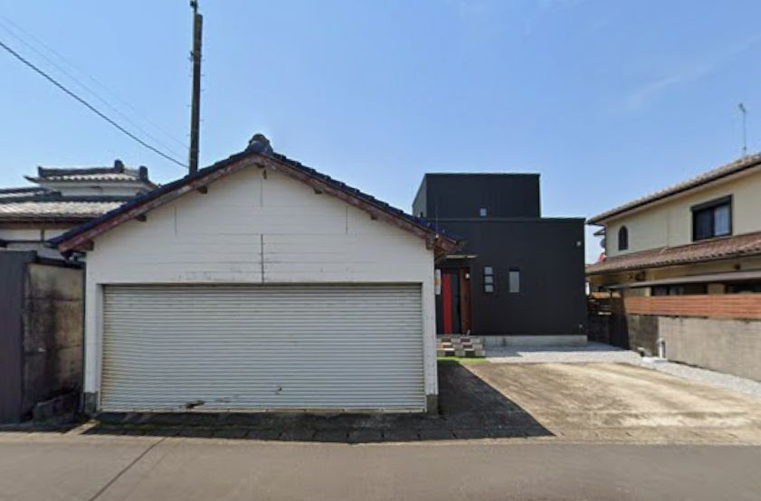 都城市若葉町の中古一戸建のその他|車庫、駐車場