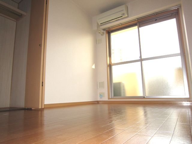 カルフ－ル緑井の内装|過ごしやすい室内です