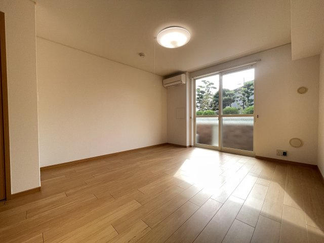 サンダーバードハイムの内装
