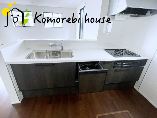 さいたま市大宮区高鼻町2179③　新築一戸建て　ミラスモ　02のキッチン|26.9.12　撮影済み