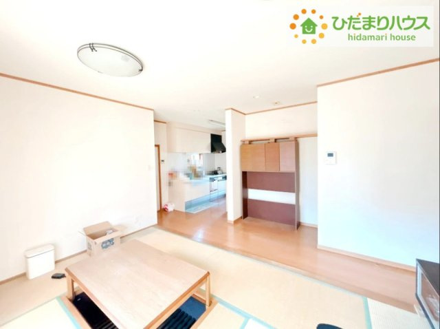 いわき市四倉町上仁井田字北浜　中古戸建の居間・リビング