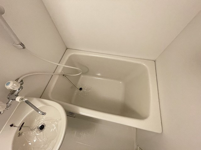 ガーデンパーティ西宮北口の浴室