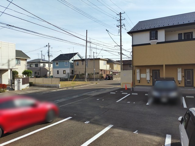 【駐車場】エストメルベーユ荒井壱番館