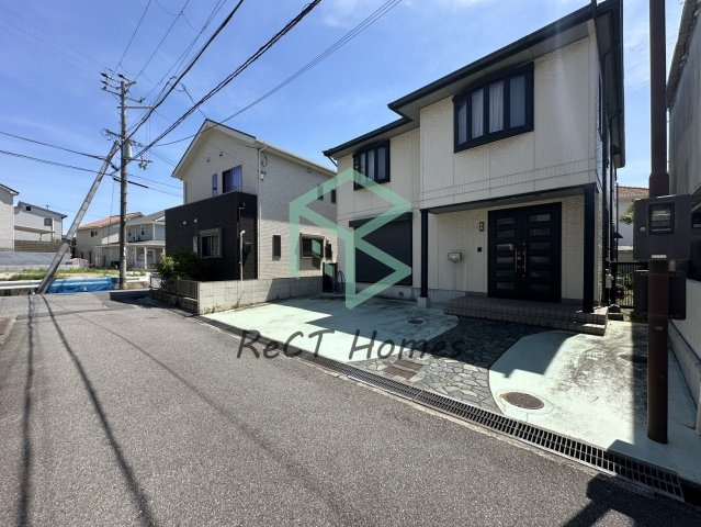 姫路市東辻井３丁目中古戸建の前面道路含む現地写真