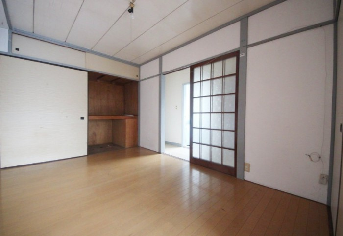 横浜市神奈川区松本町２丁目の賃貸マンションの寝室