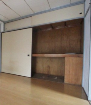 横浜市神奈川区松本町２丁目の賃貸マンションの収納