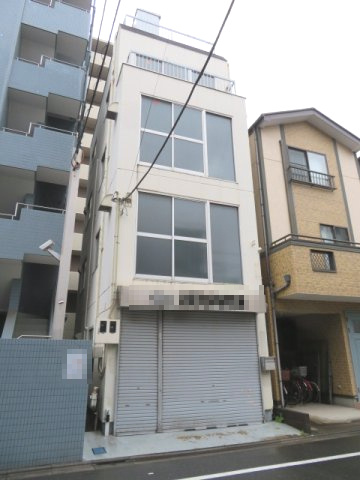 荒川区東日暮里１丁目のビル