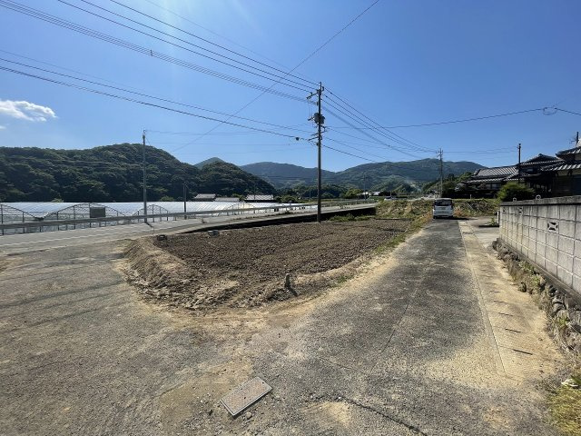 横手町古家付き土地の外観