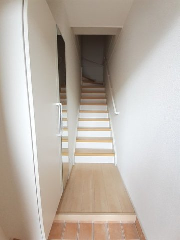 レジデンス昭和町Ⅰの玄関