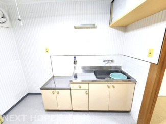 【キッチン】 | 尼崎市東園田町７丁目中古テラスハウス | シンプルキッチンです♪