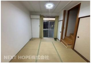 【和室】 | 尼崎市東園田町７丁目中古テラスハウス | １階和室です♪ぜひ一度現地をご覧ください！お気軽にネクストホープ不動産まで！！