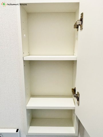 上尾市平方3期　新築戸建　グラファーレ05の収納|トイレ収納