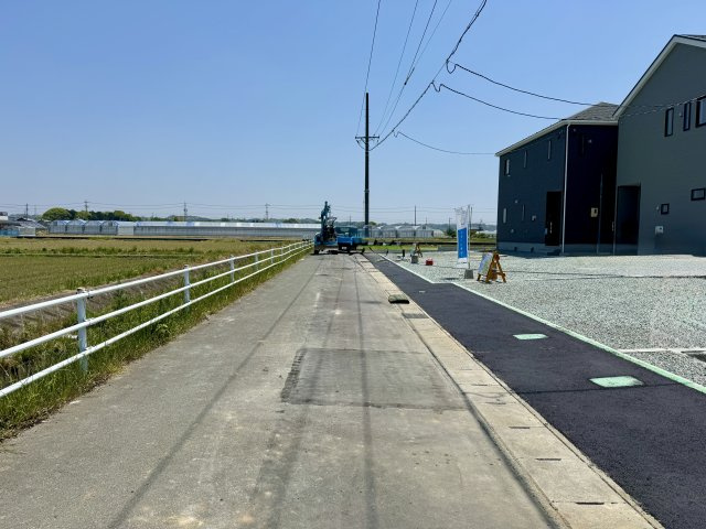 豊町 第2の前面道路含む現地写真|前面道路を西側から東向きに撮影しました。
