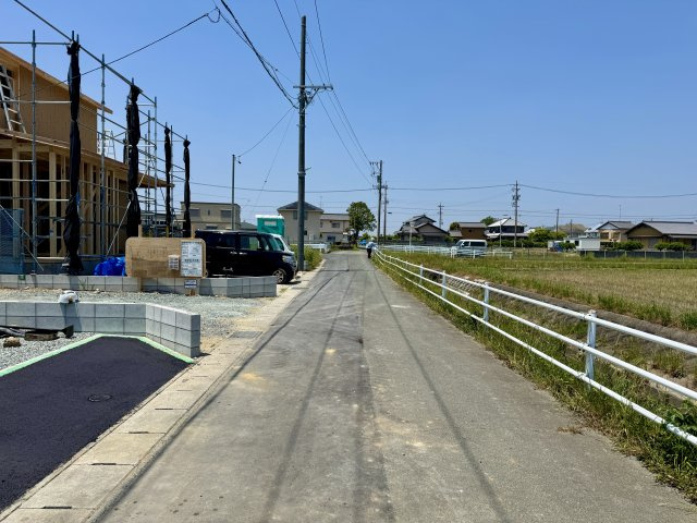 豊町 第2のその他|前面道路を東側から西向きに撮影しました。