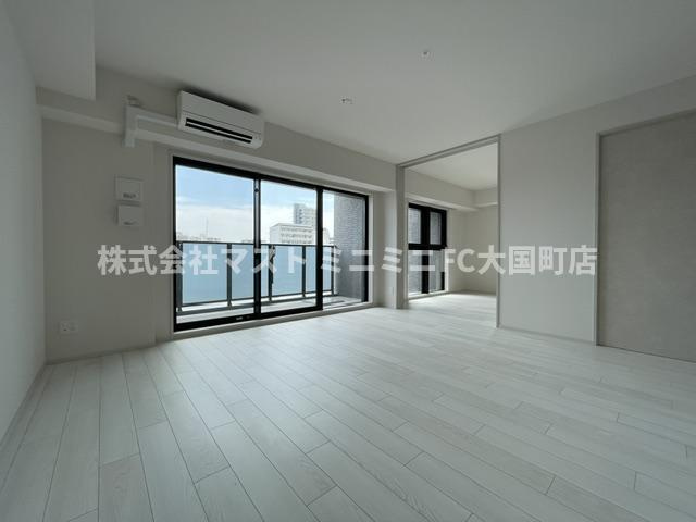 ブランシエスタ上本町の洋室