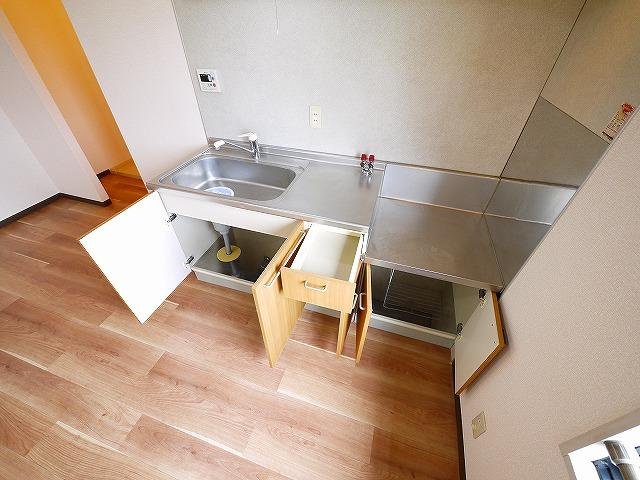 コージーコートＢのキッチン|使いやすいキッチンです