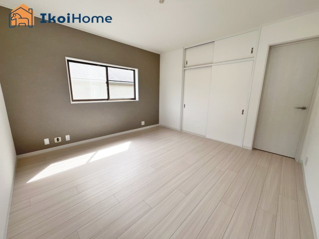神戸市西区今津　中古戸建の内装|【ホームページに現地動画掲載中】●年中無休：当日予約可●部屋ごとに設けた収納は住みやすさへのこだわり