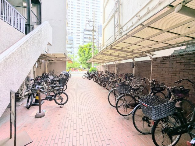 ドルミ錦糸町長谷川ビルの駐輪場|～駐輪場 写真～