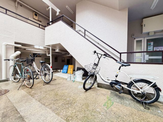 【駐輪場】 | マンション方南町二葉 | 駐輪場