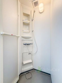 【浴室】 | マンション方南町二葉 | シャワールーム　当日のご見学、可能です！お気軽にお問い合わせください！※0120-133-468