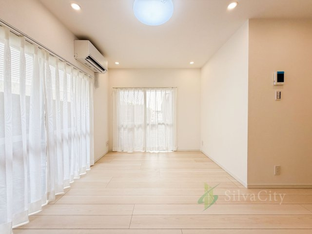 マンション方南町二葉の洋室|洋室　10.5帖　※現地に家具の配置はございません