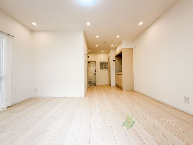 マンション方南町二葉の寝室|洋室　10.5帖　※現地に家具の配置はございません