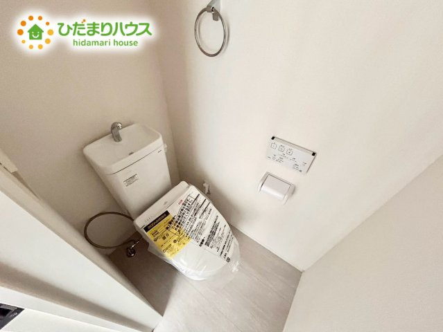 上尾市平方3期　新築戸建　グラファーレ06のトイレ