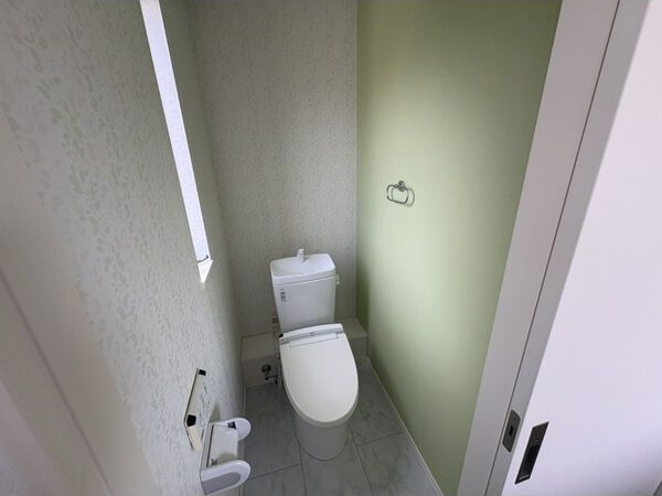大府市共和戸建てのトイレ