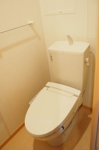 ハーモニー２号館のトイレ|落ち着いたトイレです
