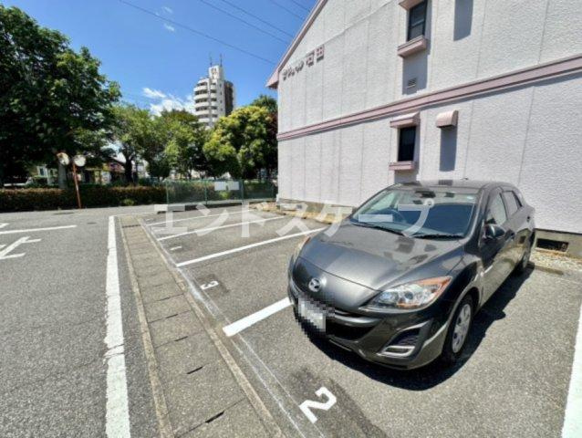 セジュール石田の駐車場|高崎、前橋のお部屋探しはエンドスケープまで！お客様の理想お聞かせ下さい♪