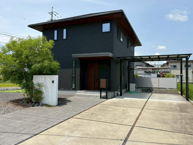 中古戸建　羽島市堀津町前谷　令和2年築の外観|外観別角度