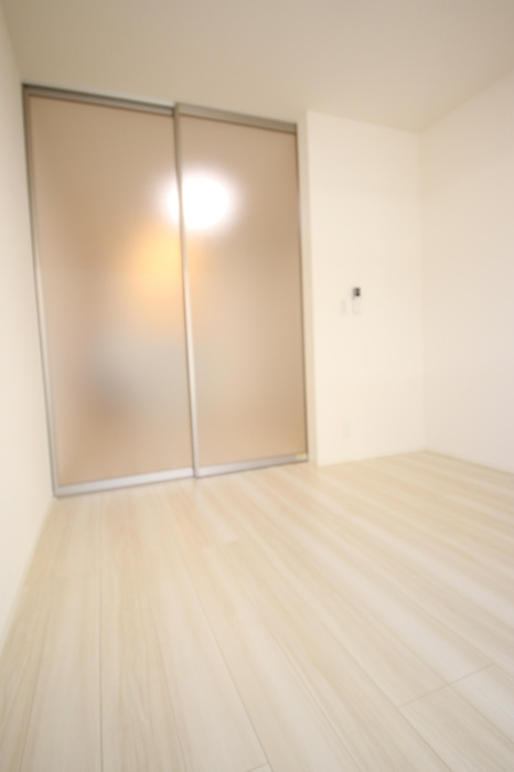 D-room今町の洋室